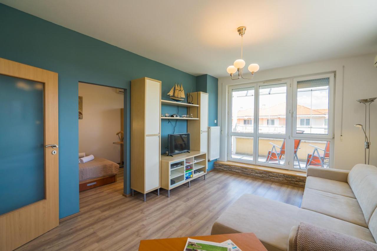 Myflat All-Season Apartment Siofok Exterior photo
